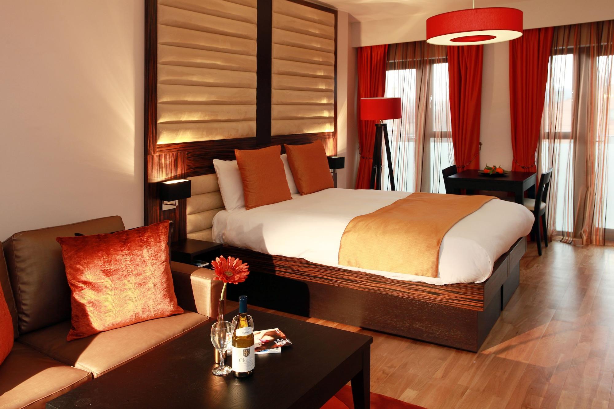 Maitrise Suites Apartment Hotel Ealing - Londra Esterno foto
