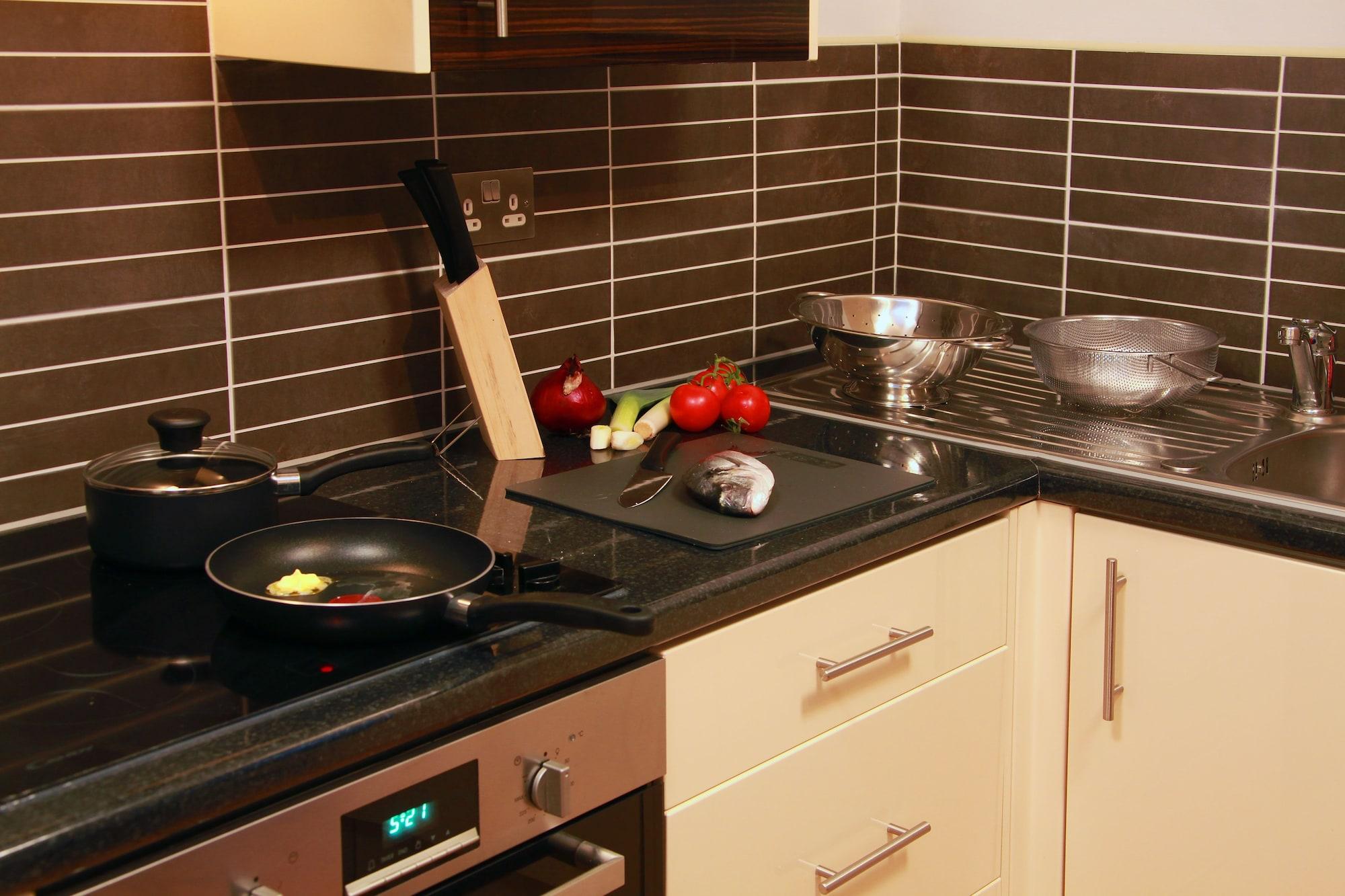 Maitrise Suites Apartment Hotel Ealing - Londra Esterno foto